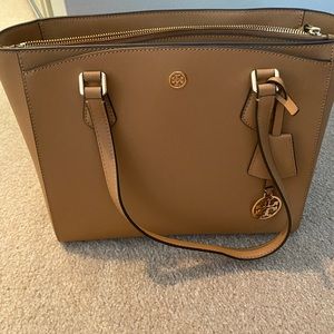 EUC authentic large Tory Burch purse